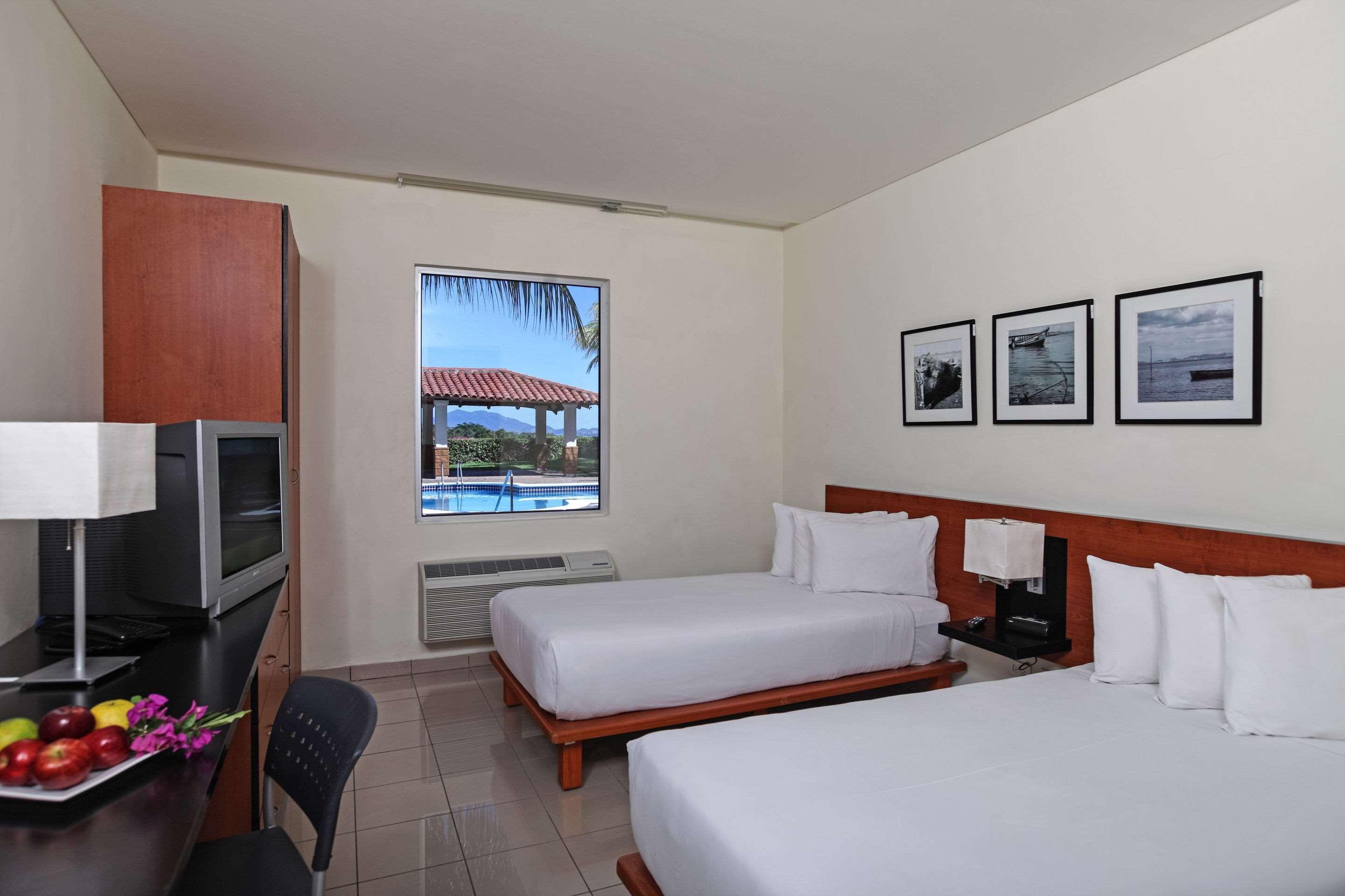 Comfort Inn Real La Union Exterior photo